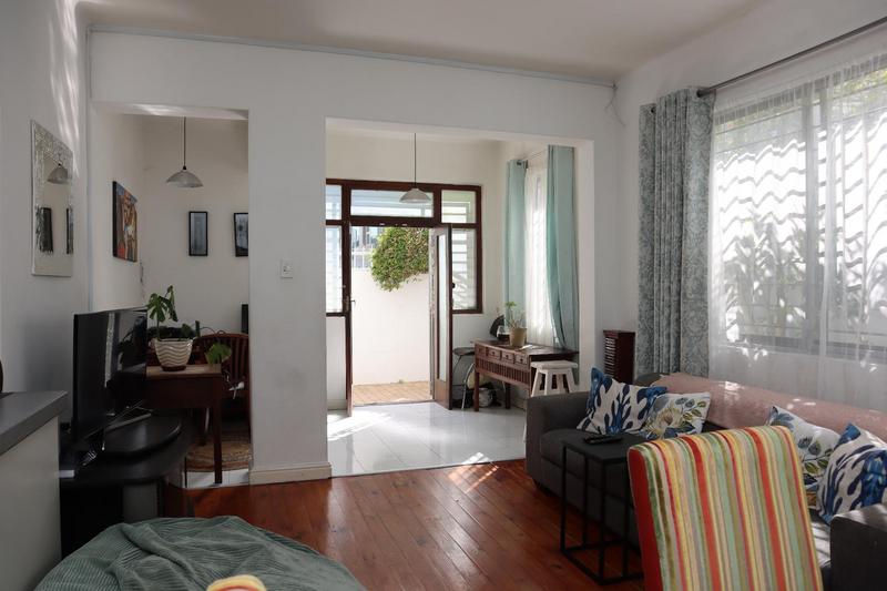 To Let 2 Bedroom Property for Rent in Sea Point Western Cape